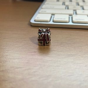Pandora Gift Box Charm